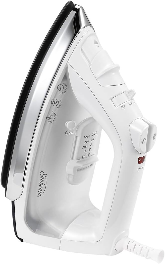 Sunbeam GCSBCL-317-000 Classic Iron 1200W, Mid-size Anti-Drip Nonstick Soleplate