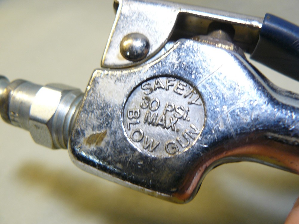 Coilhose 30PSI Max Compressor Blow Gun