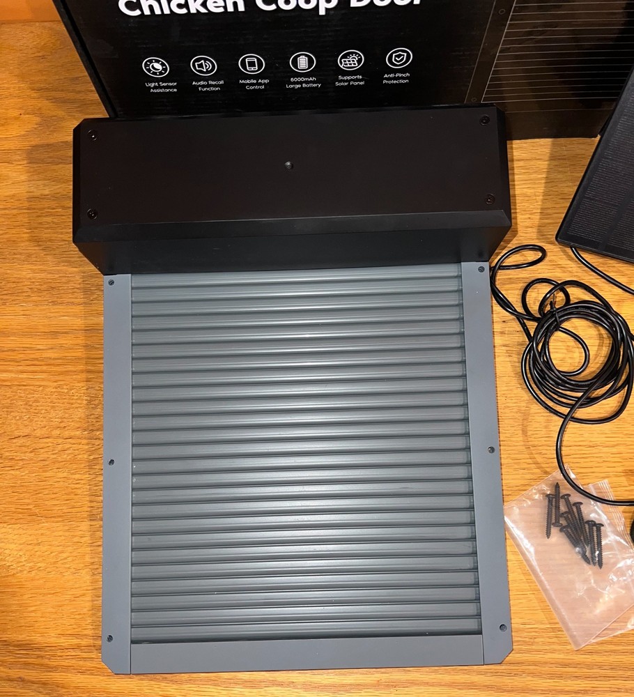 Larkbird Automatic Chicken Coop Door, Audio Recall Function, Solar, Timer, App