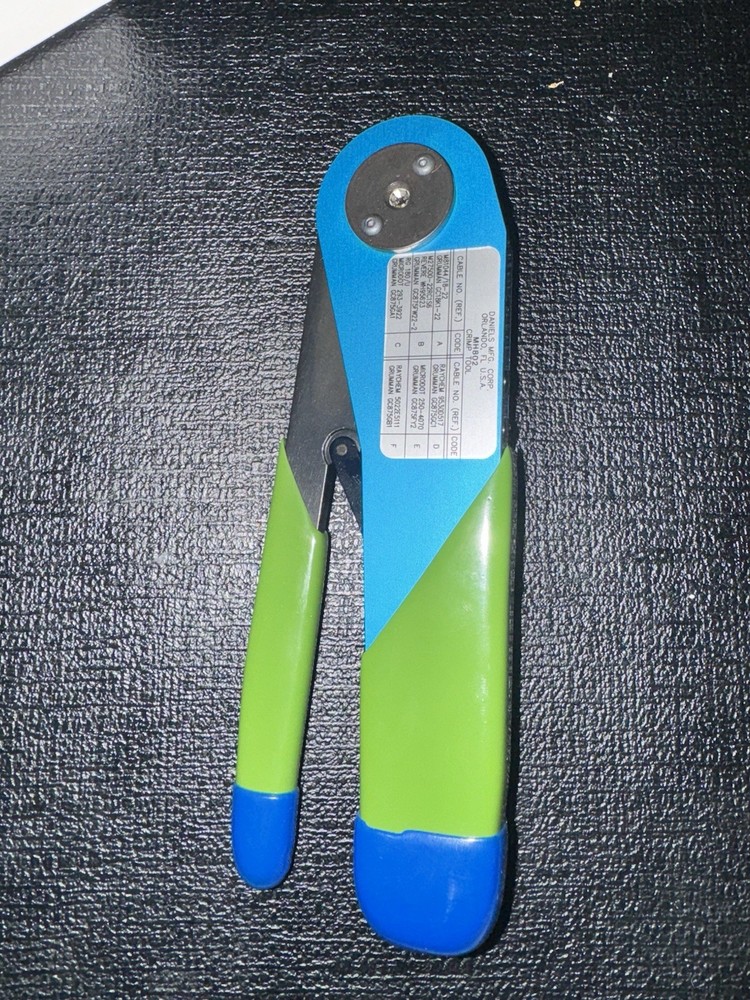 DMC MH802 Crimping Tool New In box  Avionic Tool