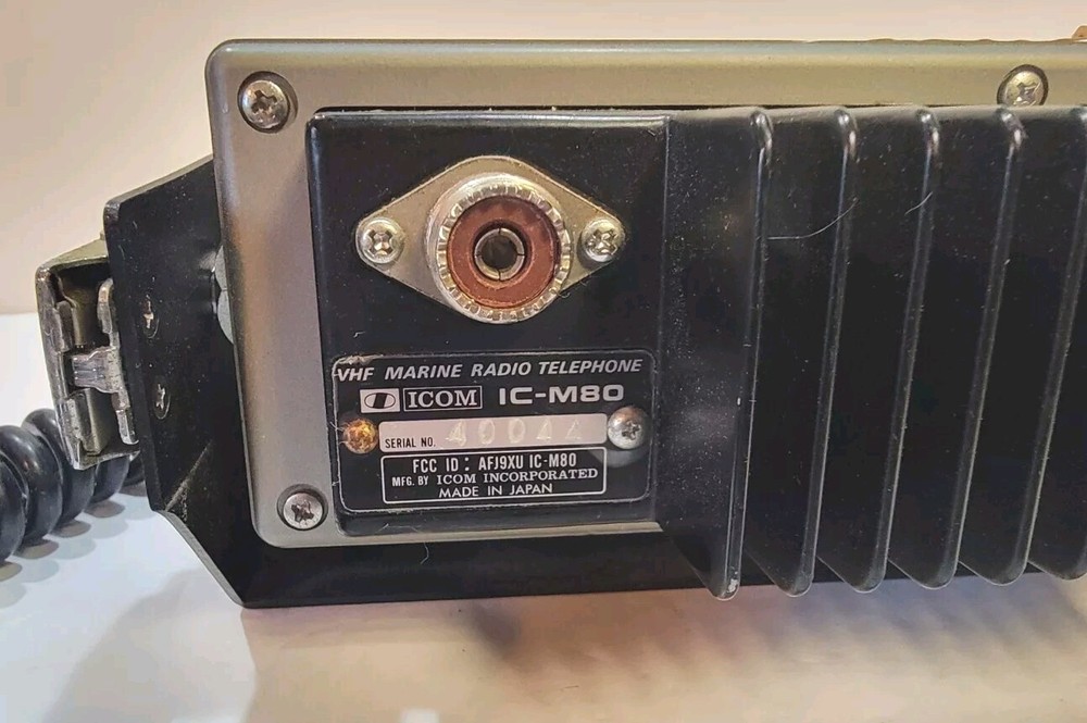 Icom VHF Marine Transceiver IC-M80 Untested