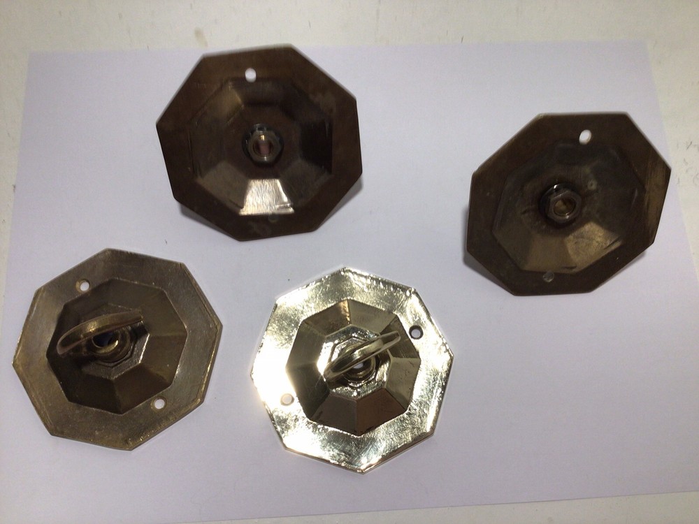 ONE VINTAGE BRASS CEILING ROSE.