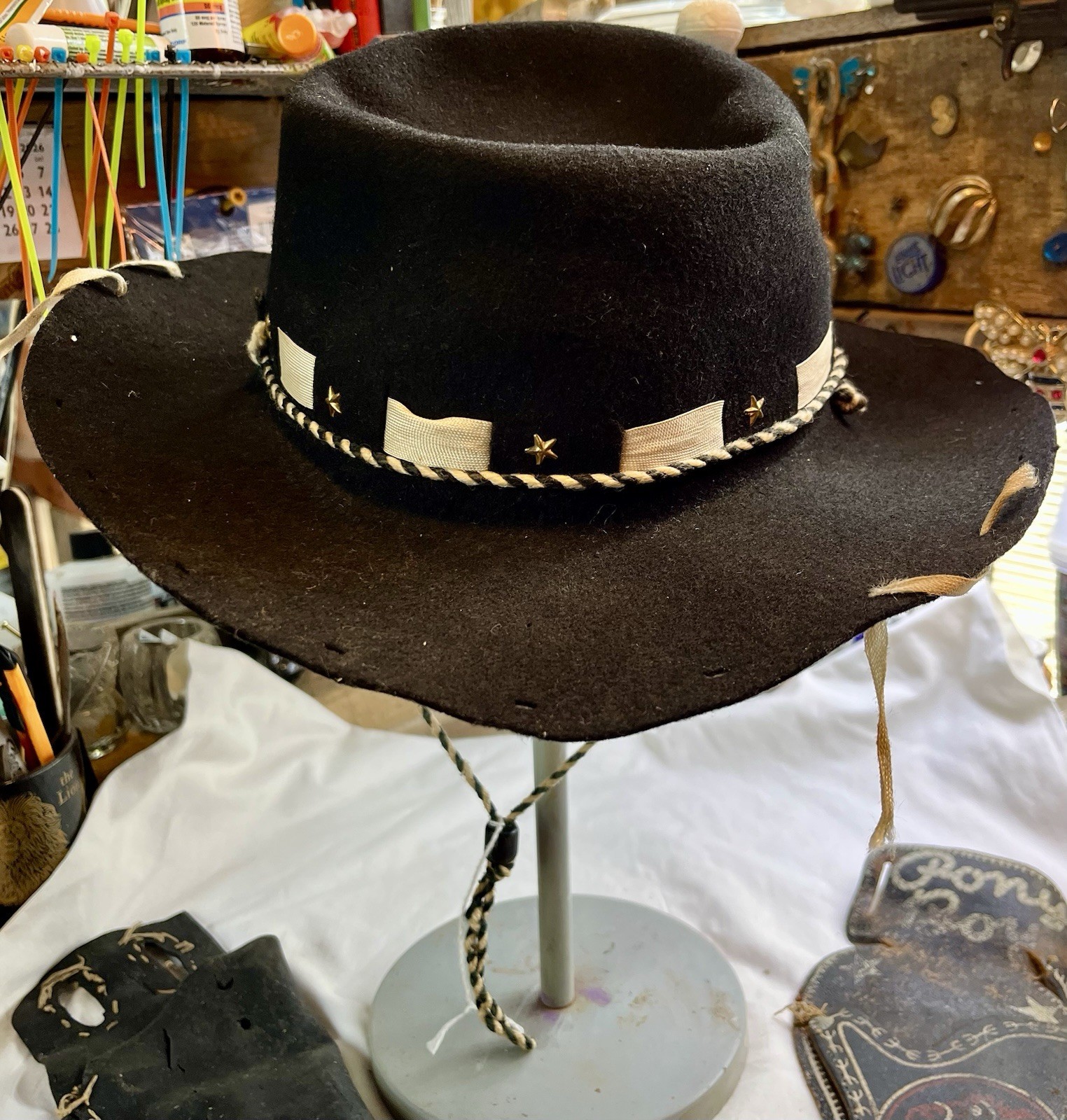 Vintage 1950’s Cowboy Hat Size 7, Cap Gun, (Works), And Holster.