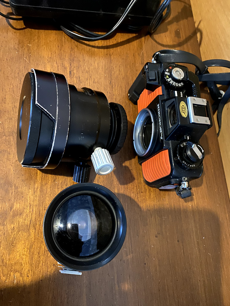 Nikonos-V *BUNDLE* with 15mm Lens, Viewfinder, Flash, Sync Cable and Charger