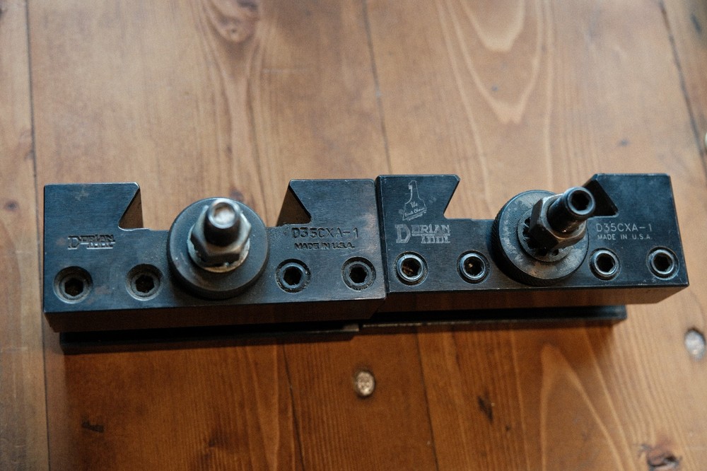 Dorian Tool D35CXA-1 Turning/Facing Tool Post Holder