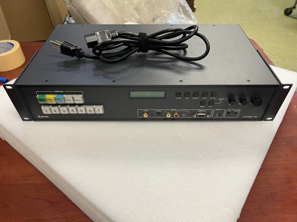 Extron System 7SC Video Switcher With Integrated Scaler