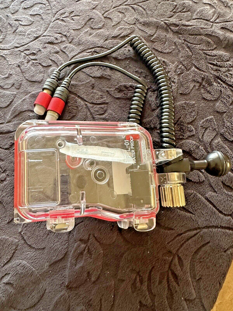 Olympus PFL-01 Underwater Protective Case for FL-20 Electronic Flash Never Used