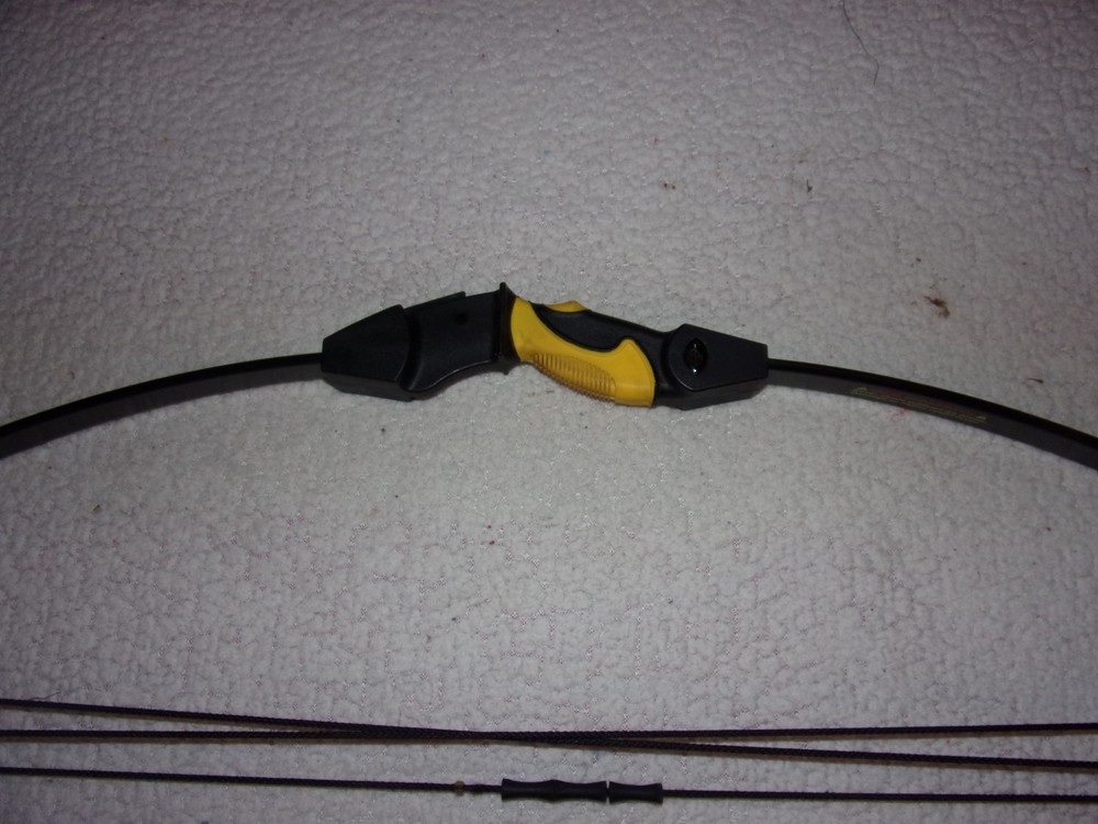 Barnett LiL Banshee Youth Compound Bow