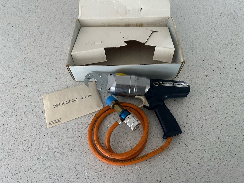 Power Prune 250 Combustion Actuated Lopper System Tree Tool OG Box Manual Pruner