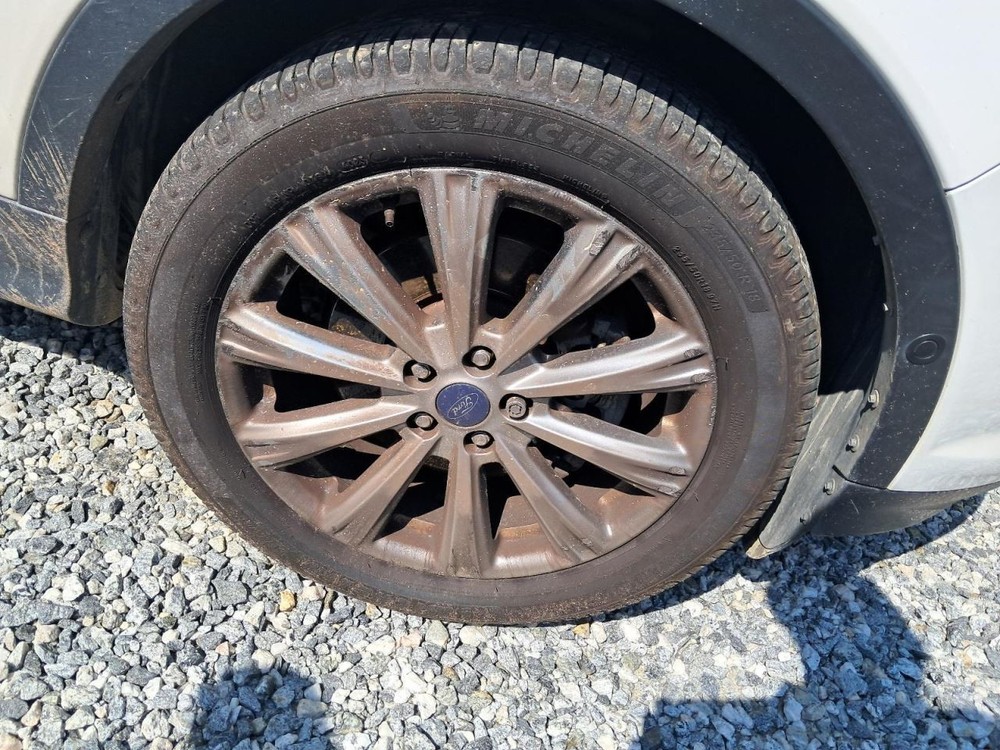 ESCAPE 2018 Glove Box 4800513