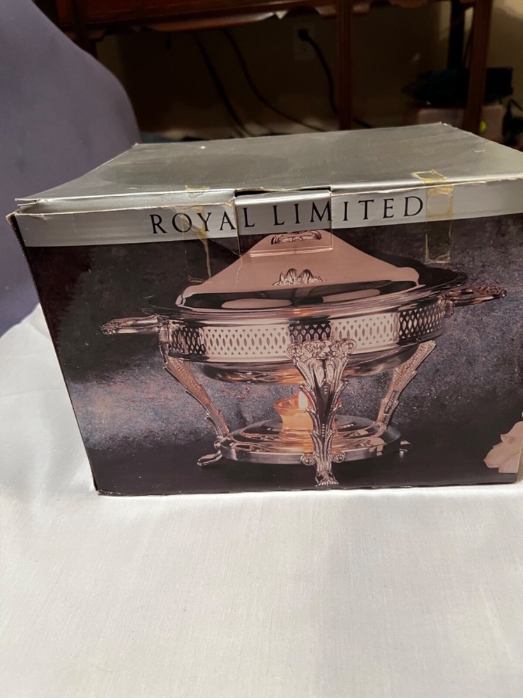 Silver Plated Food Warmer. Two Quart Capacity.