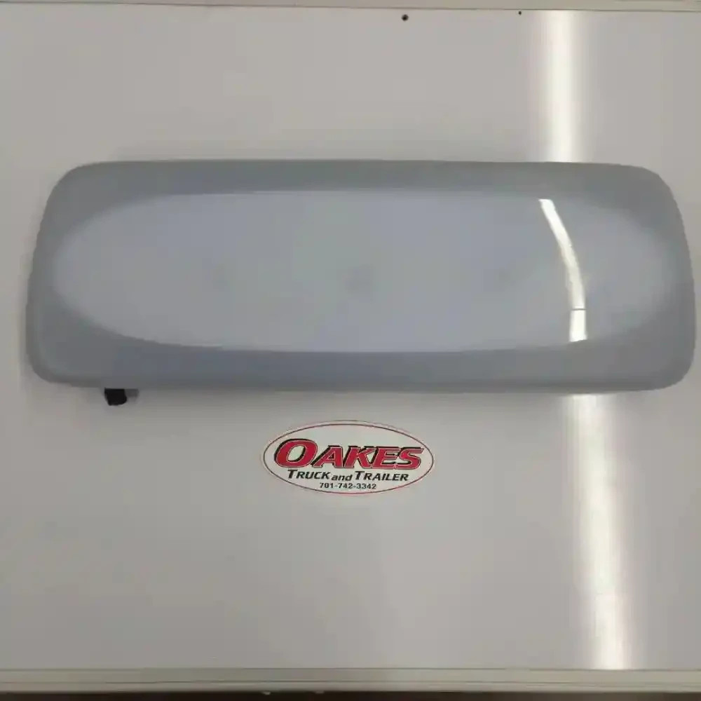 2010 Peterbilt 386 Cab Sleeper Dome Light--  P54-6052-100