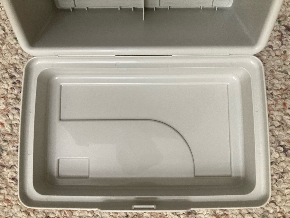 Vintage Alpha 3.5" Computer Floppy Diskette Storage Box Made In USA Holds 60