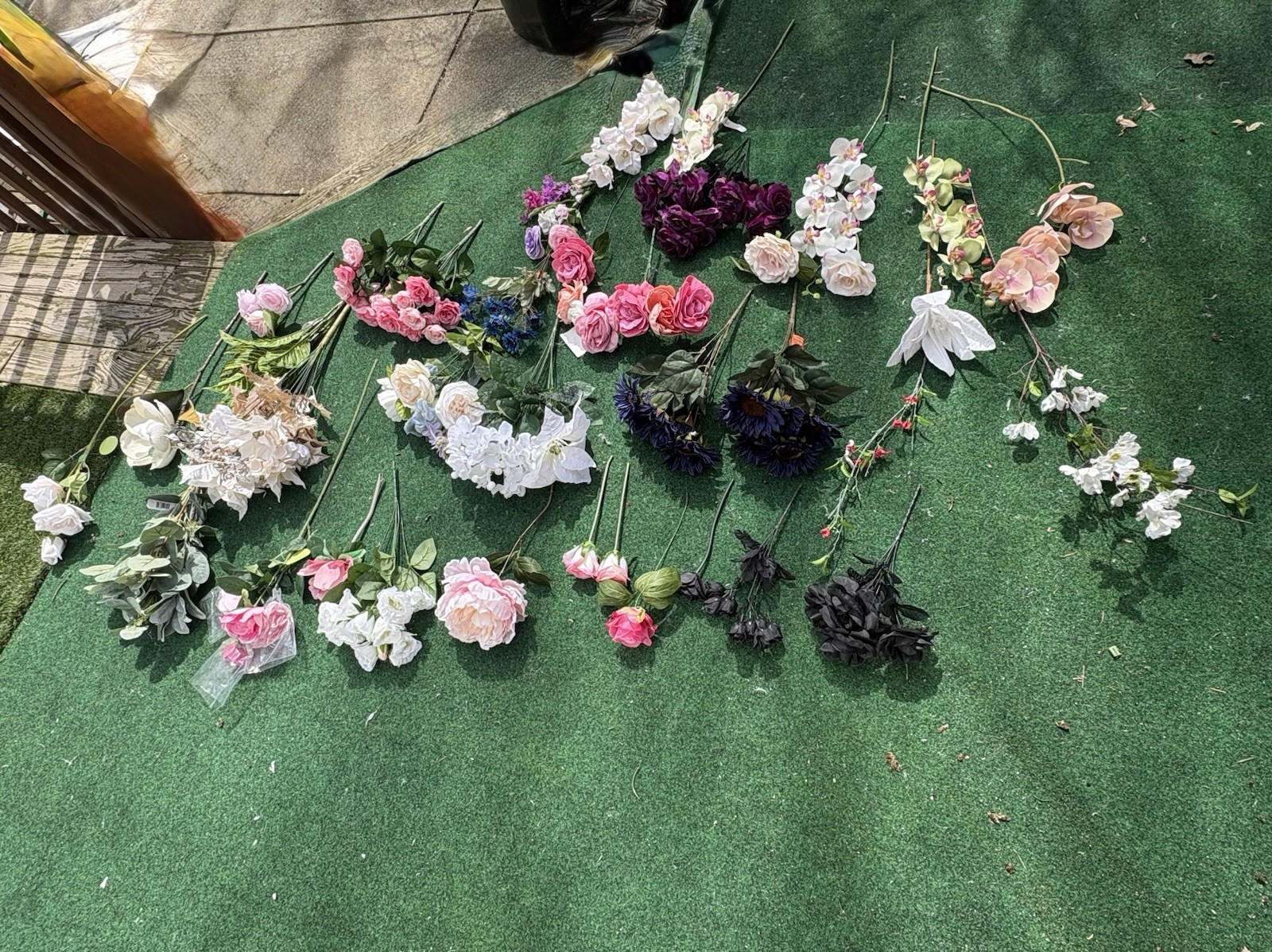 Mega Lot 500+ Artificial Silk Real Touch Assorted Flowers Bulk Weddings Crafts