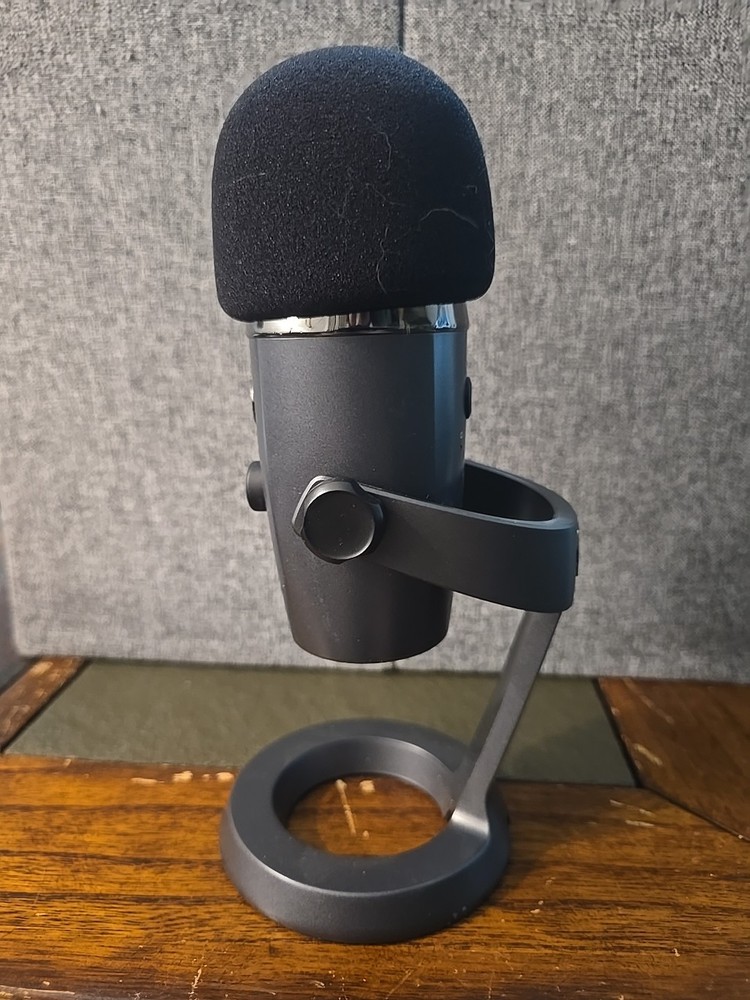 Blue Yeti Mini USB Microphone for Streaming Gaming