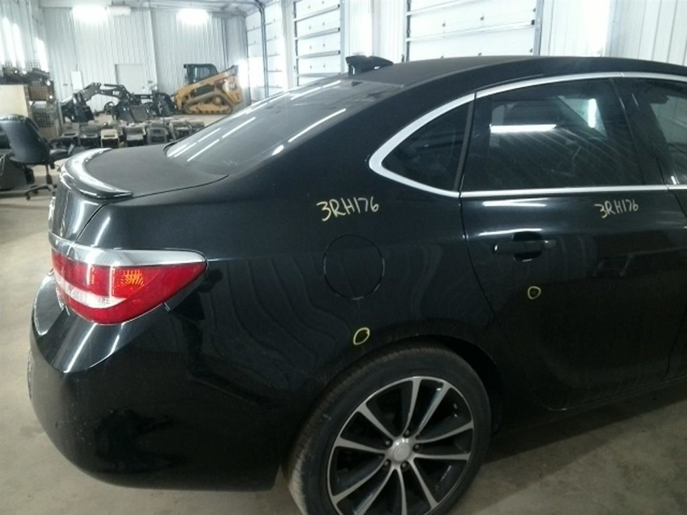 VERANO 2017 High Mounted Stop Light 104907678