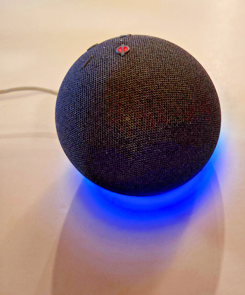 AMAZON ECHO DOT Bluetooth Speaker Alexa C2N6L4