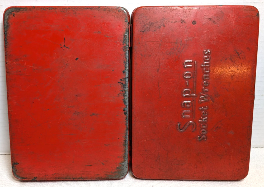 VINTAGE SNAP ON SOCKET WRENCHES EMPTY BOX FOR 1/4 SOCKET SET 8"x5-3/4"x1"