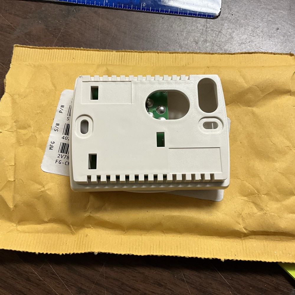 CARRIER SYSTXIIRRS01 INDOOR REMOTE SENSOR