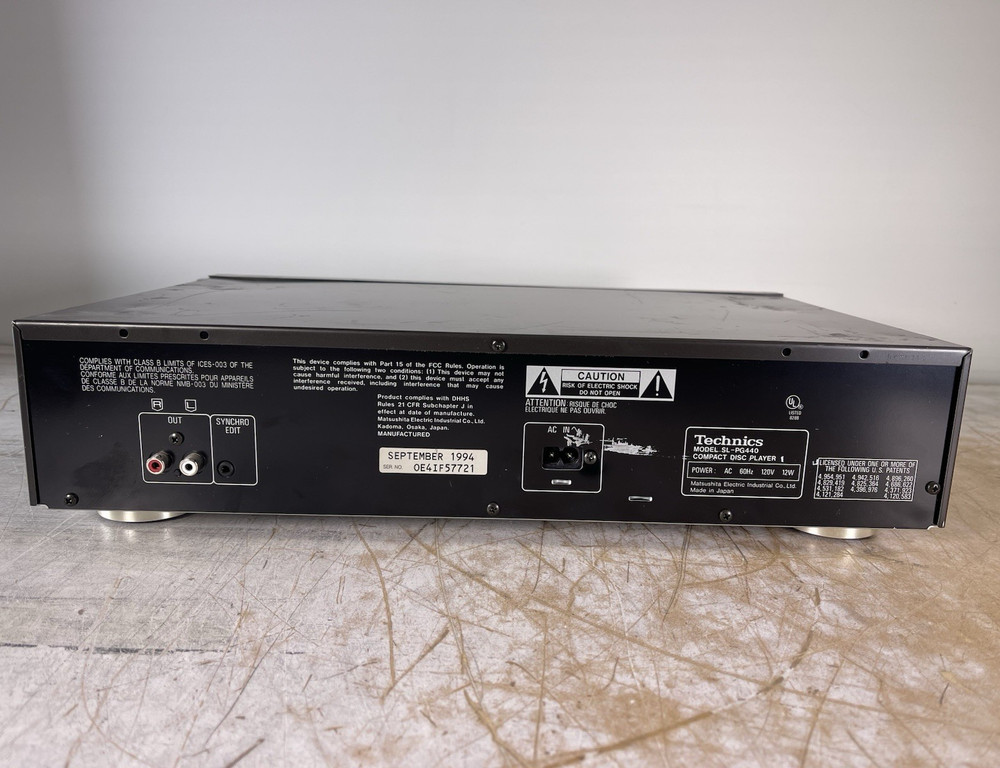 VINTAGE TECHNICS SL-PG440 COMPACT CD PLAYER