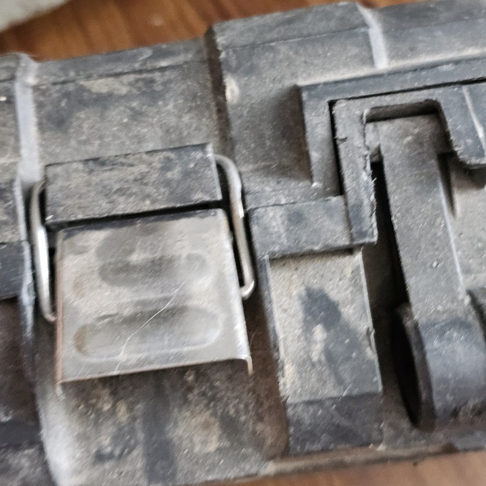 DeWalt DW311 120V Type 2 Variable Speed Reciprocating Saw With Case Tested