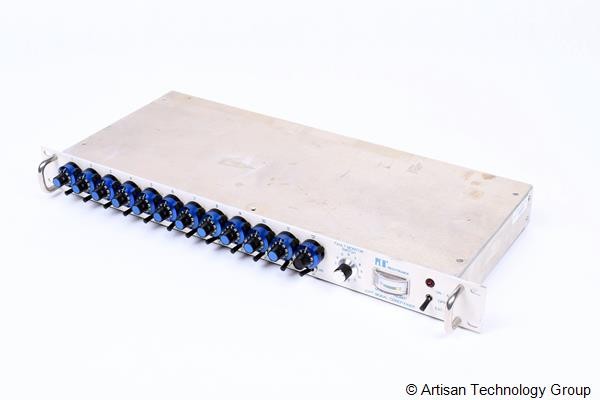 PCB Piezotronics 483B07 ICP Signal Conditioner