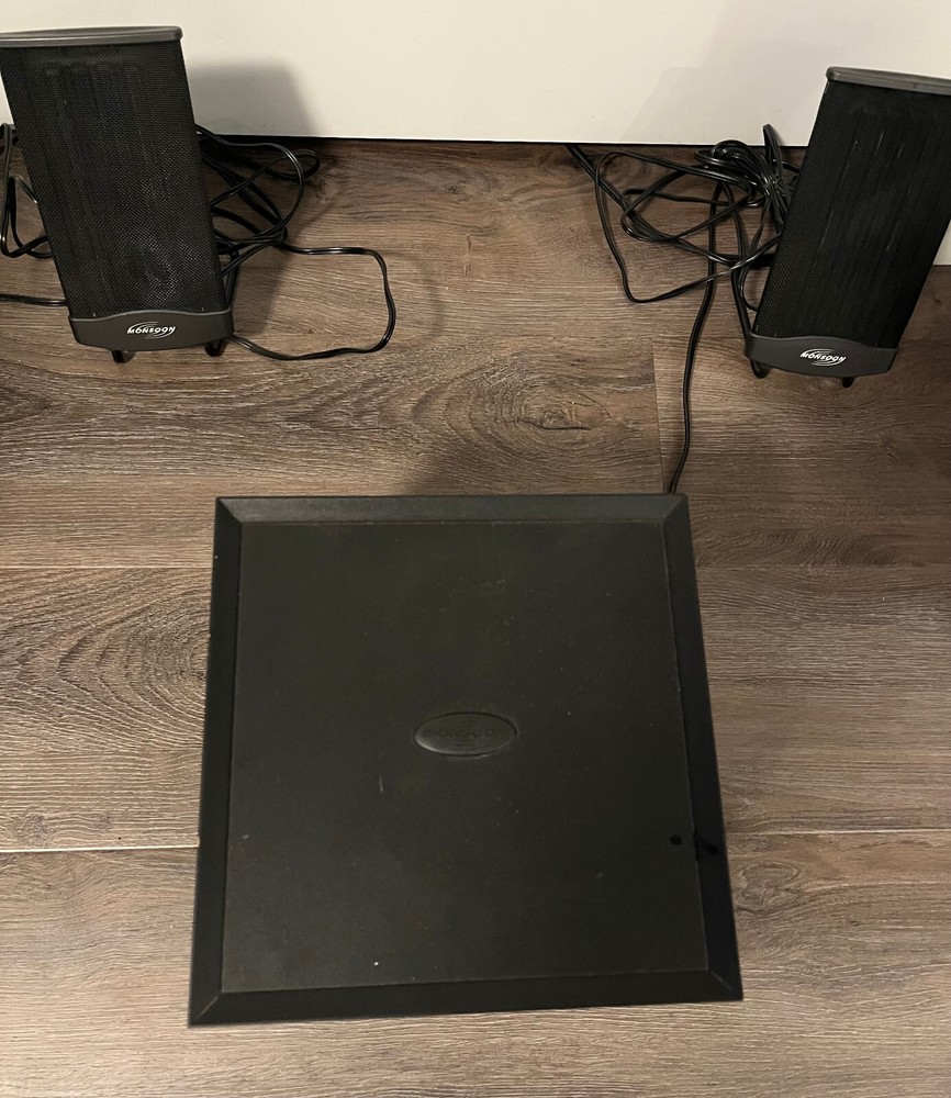 Monsoon MM-700 Flat Panel Speaker System (2) with a Subwoofer