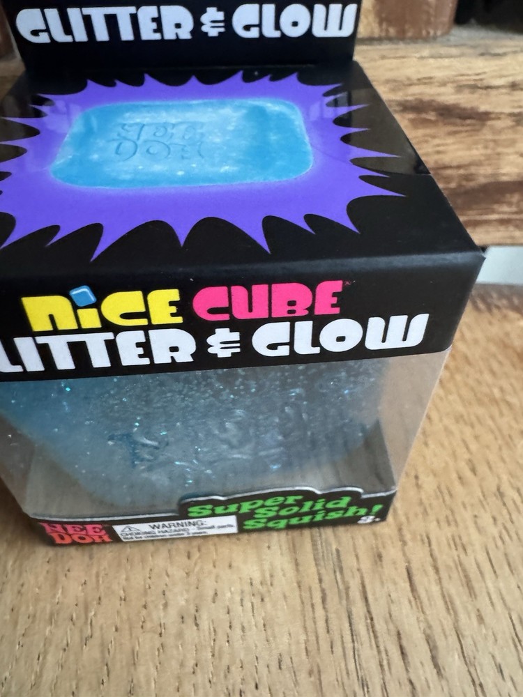 NeeDoh Nice Cube Squishy Glitter & Glow Blue New