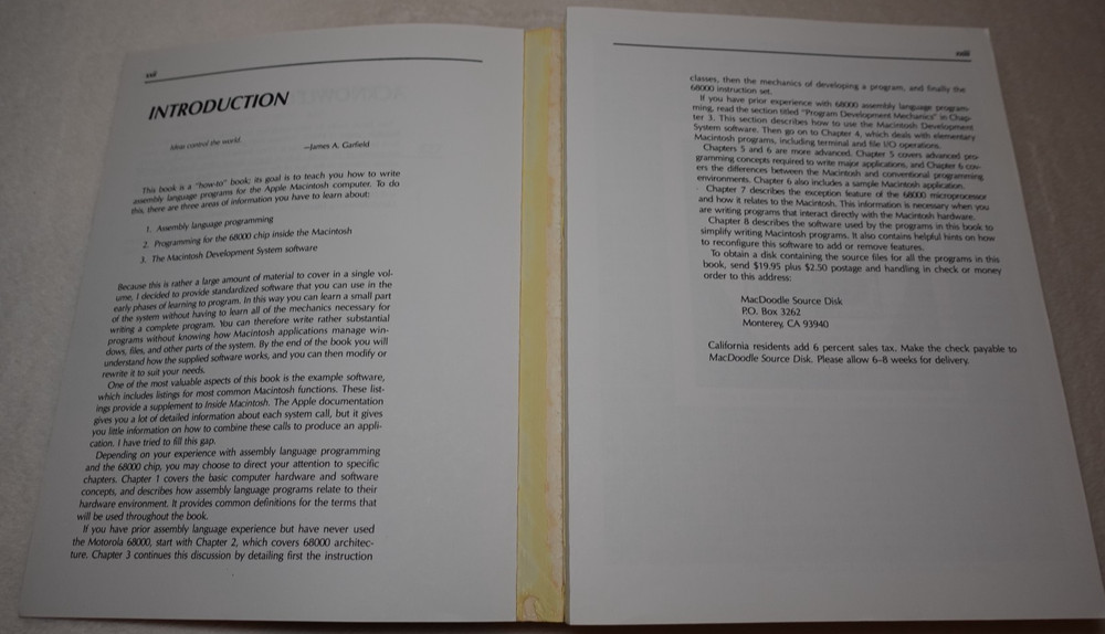 Programming the Macintosh in Assembly Language 1986 Steve Williams Publication