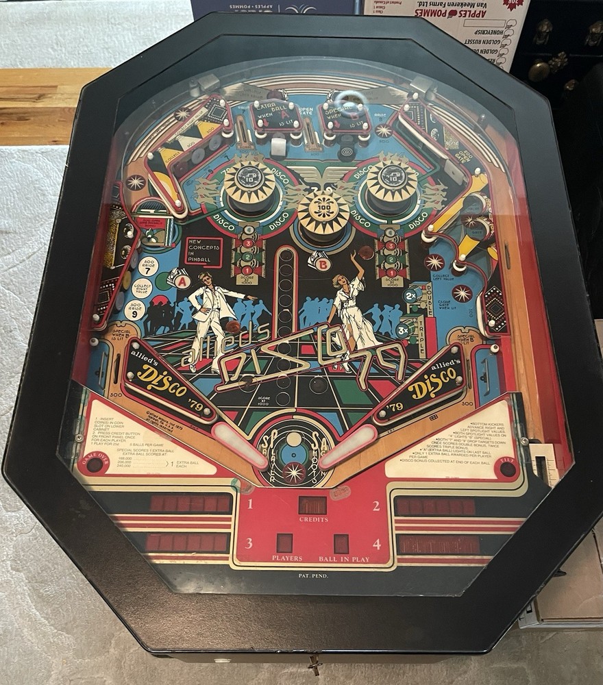 Rare 1979 Disco Coffee Table Pinball Machine