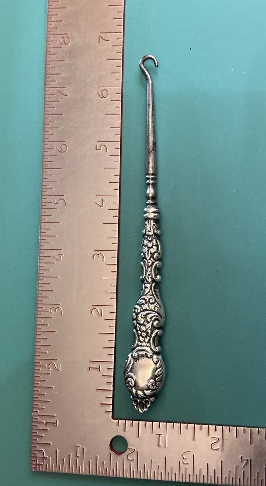 Button Boot Glove Hook Sterling Silver, Handle Floral Scrolling Design Antique