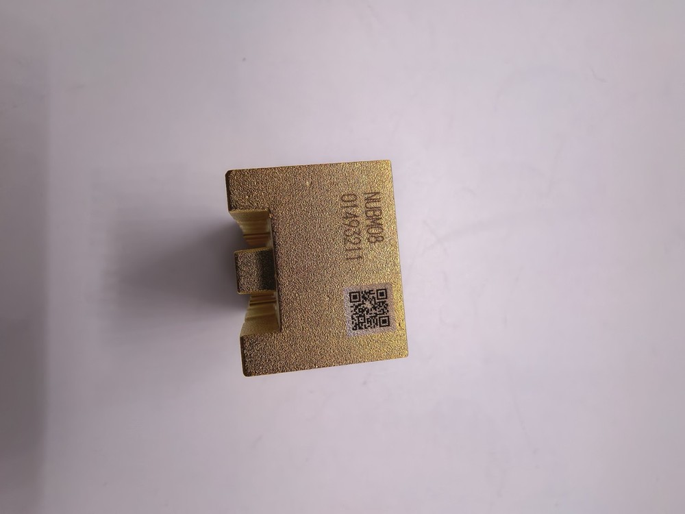 New NICHIA NUBM08 For Epson Panasonic Engineering Projector (containing 5 sets)