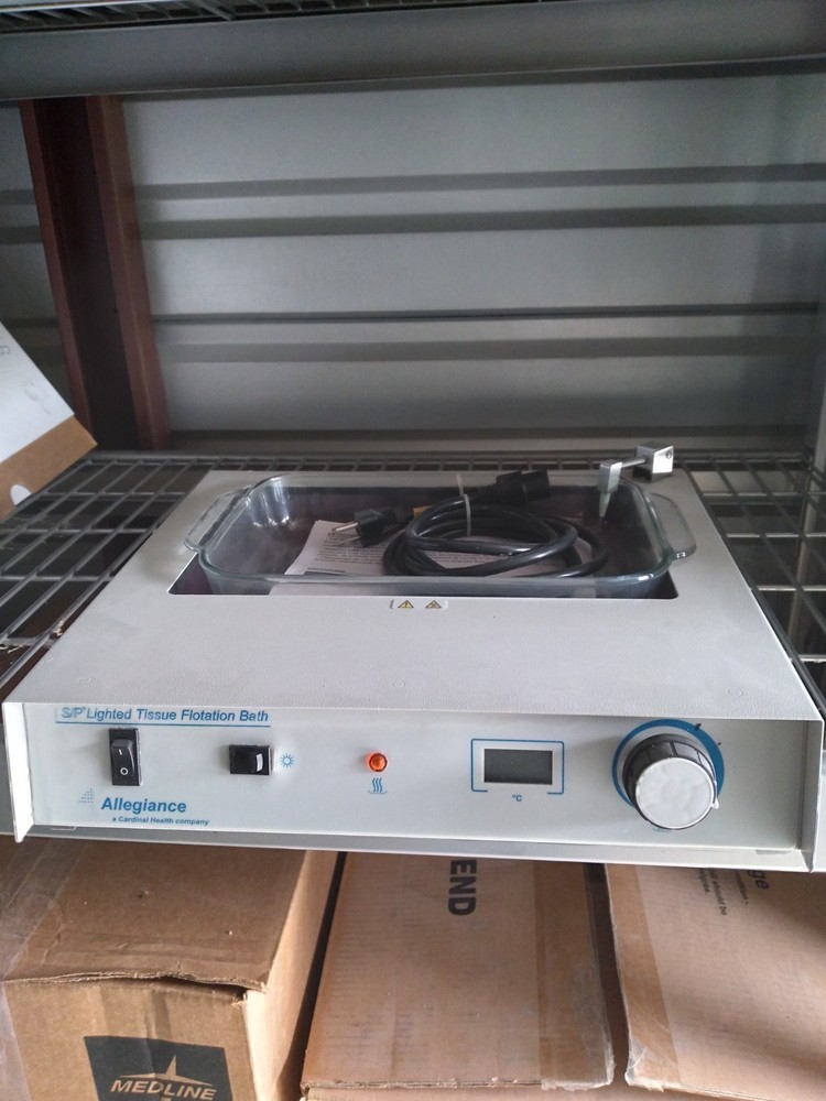 Boekel 145700 Tissue Flotation Bath with Pyrex Dish Good Condition