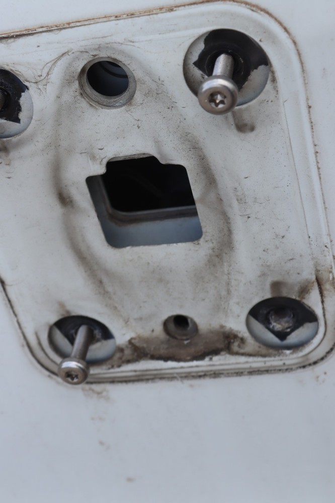 2008-2017 FREIGHTLINER CASCADIA 125 FRONT LEFT DRIVER DOOR SHELL WHITE OEM