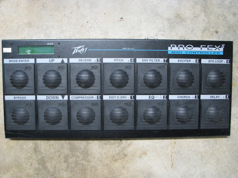PEAVEY PRO Fex 2 MIDI CONTROLLER