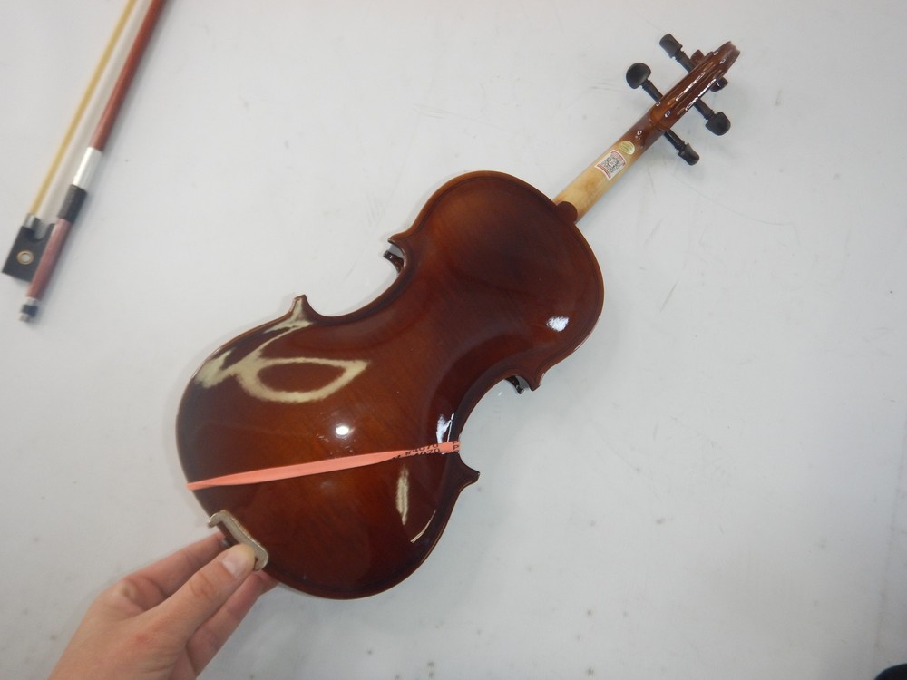 Pyle 1/4 Size Beginner Violin Starter Kit