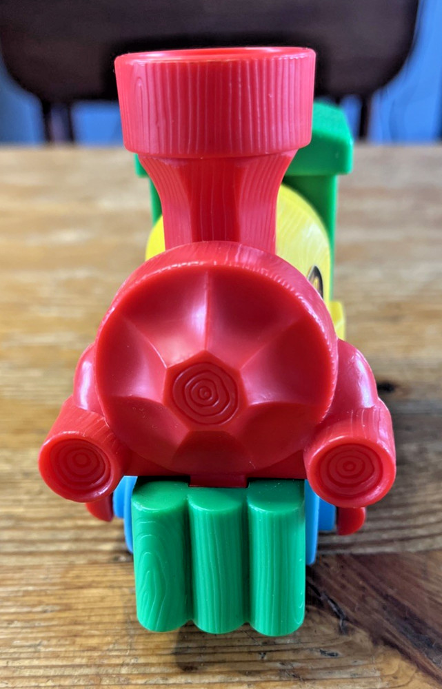 Enchanted Forest Play Set Replacement Engine 1988 Spectra Train Set Part Piece