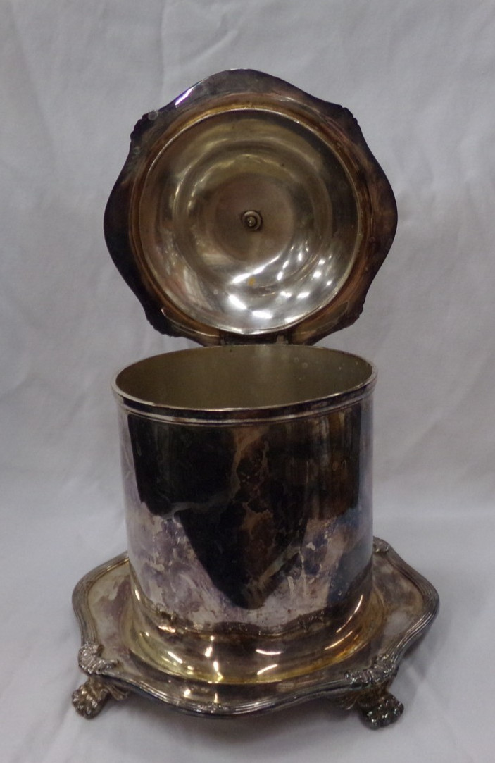 Antique WALKER & HALL SHEFFIELD ENGLAND SILVERPLATE FOOTED BISCUIT BARREL