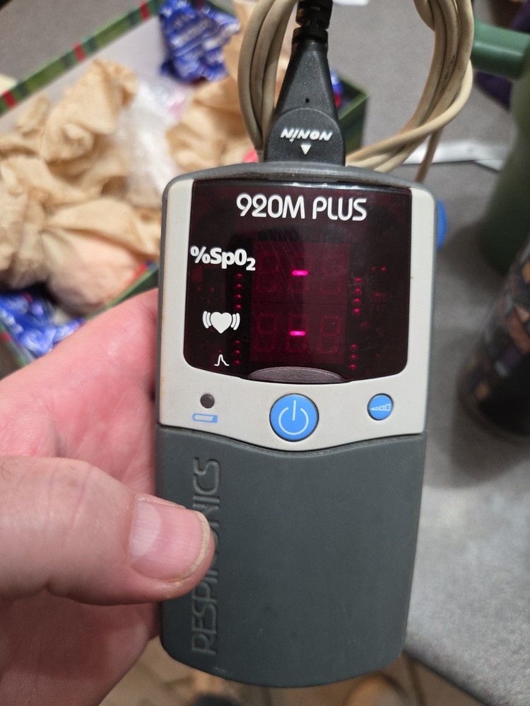 Respirons 920M Plus Handheld Pulse Oximeter Portable