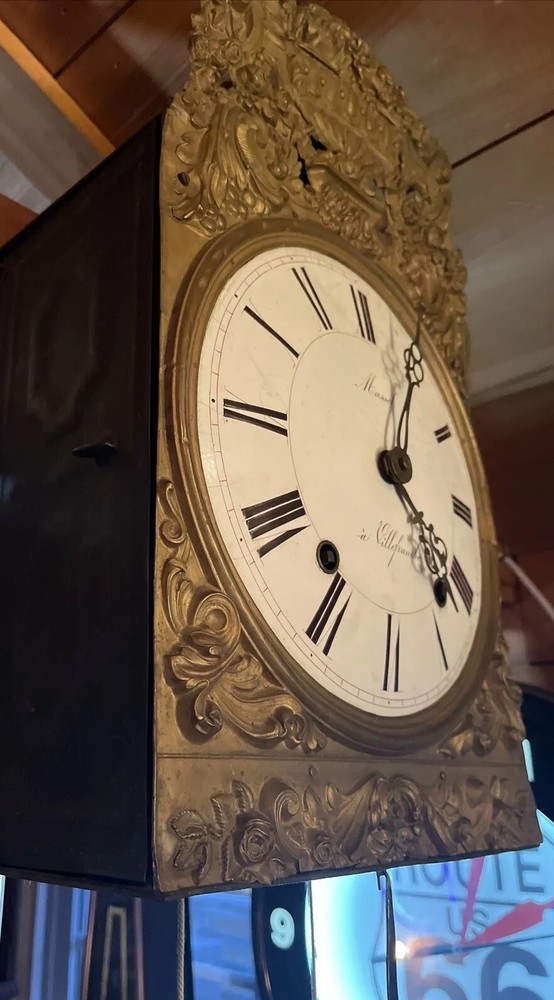 French Morbier / Wag On The Wall Clock