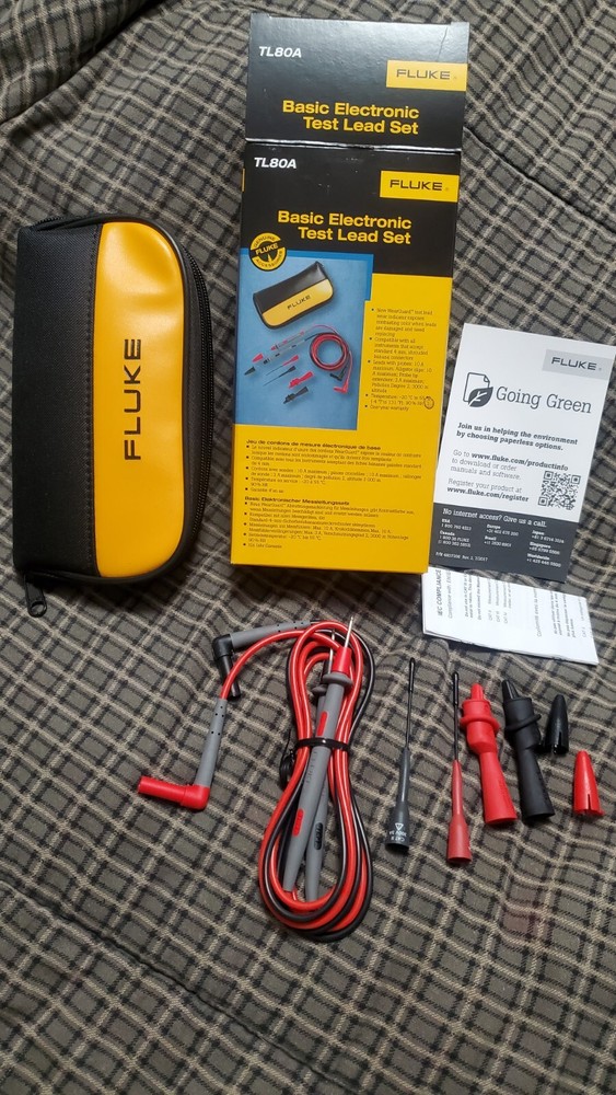 NEW FLUKE BASIC ELECTRONIC TEST LEAD SET MODEL # TL80A