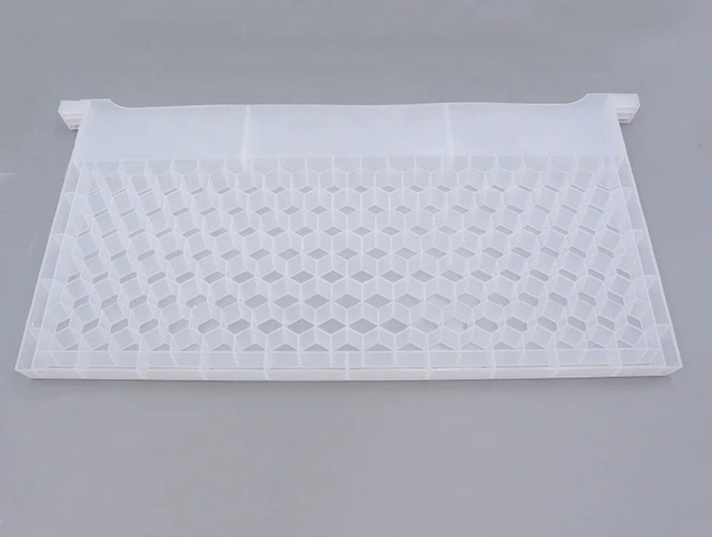 Beehive Feeder, multi function Feeder pollen+ Syrup. (Price per 2 Feeders)