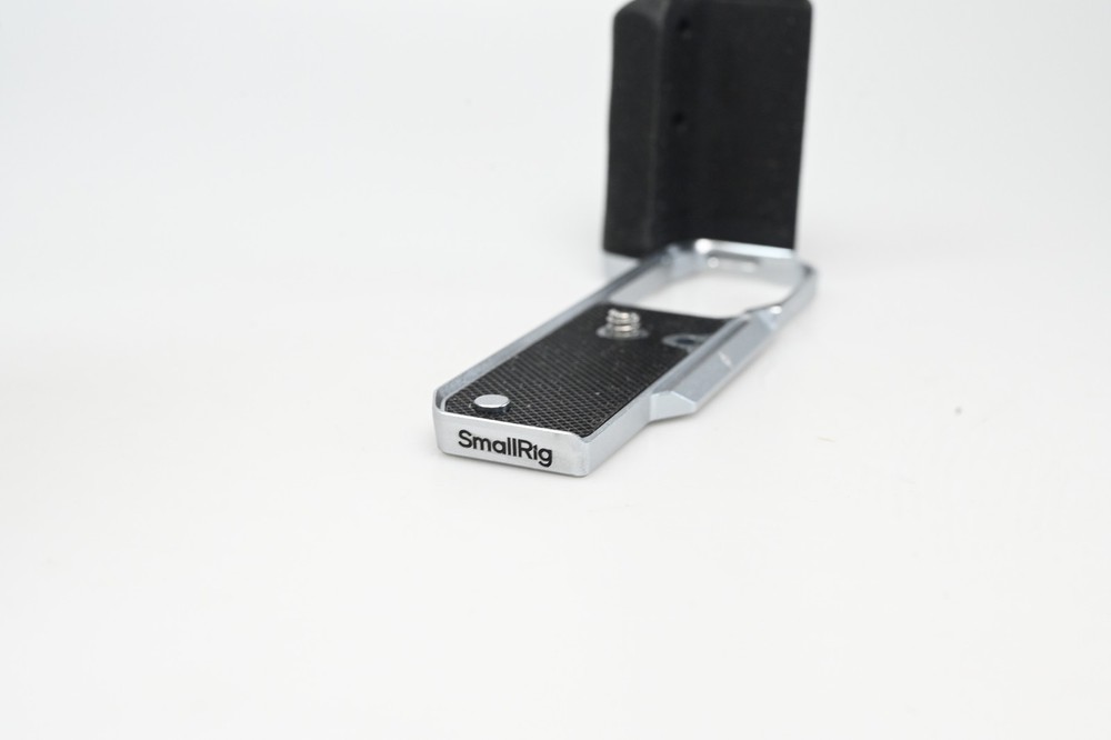 SmallRig L-Bracket Grip for Nikon ZFC Camera #G167
