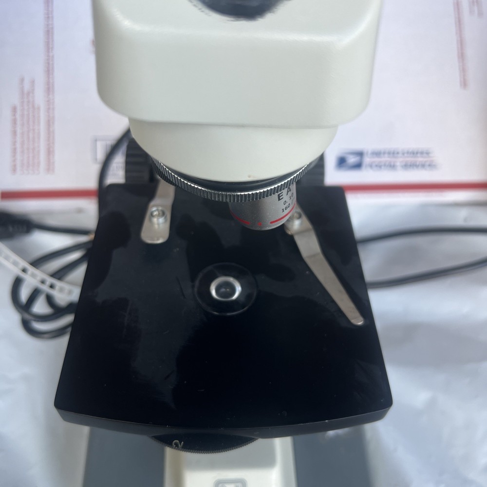National DC3-163 Digital Binocular Compound Microscope Incomplected