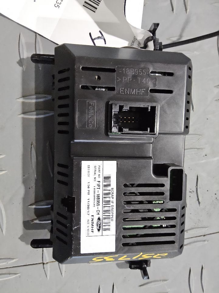 2015-2018 Ford Focus Front 4.2" Display Screen