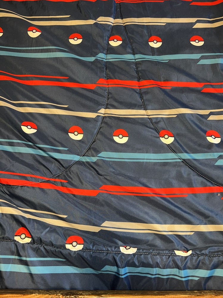 Pokemon Twin Size Comforter & Sheet Set Reversible 5 PCS Pickachu Small Flaws