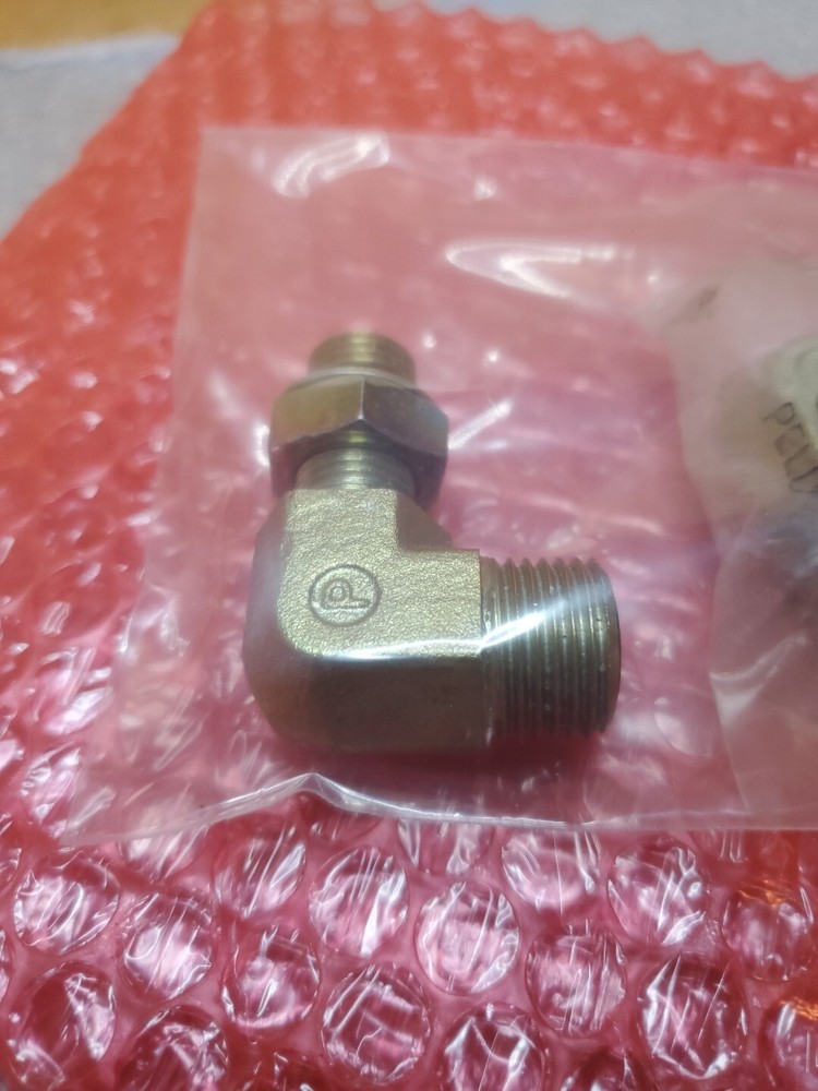 Volvo VOE13933913 Loader HYDRAULIC FITTING