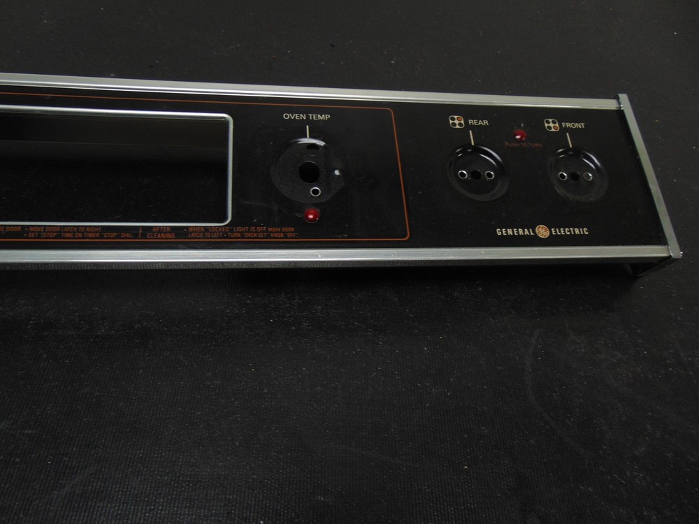 GE Range JBP24G0J4AD Control Panel