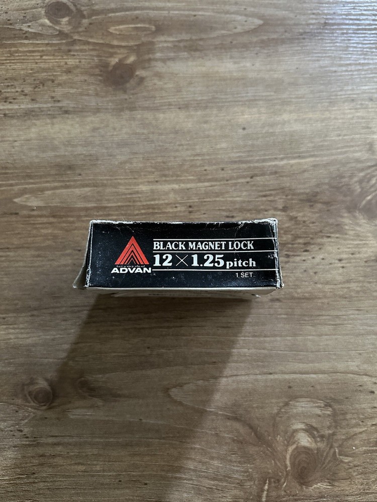 ADVAN Yokohama Magnet Wheel Locks Black