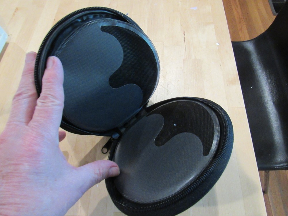 Motion system Portable CD/DVD 12 Disc Holder/ Soft Case